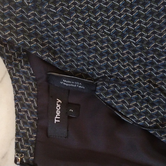 Theory multi shadow Jacquard dress. - Picture 4 of 15